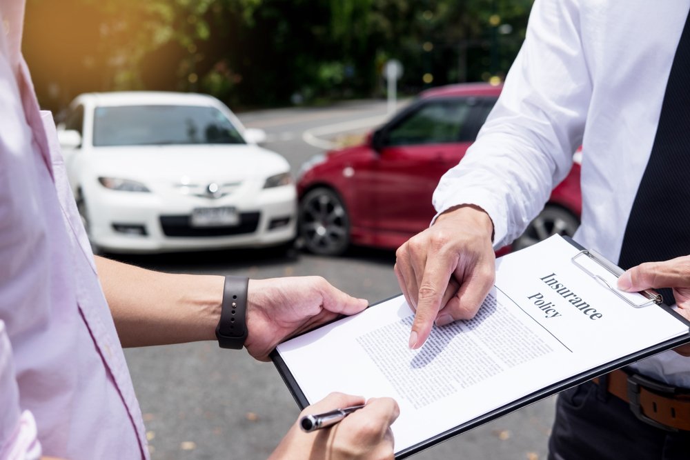 5 Reasons To Hire A Lawyer After A Car Accident